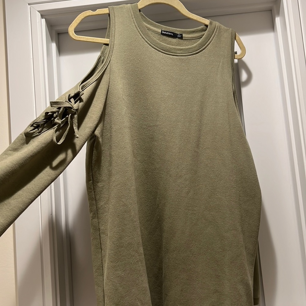Olive cold shoulder sweatshirt dress long sleeve - size medium